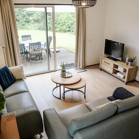 Charmante Woning Met Grote Prive Tuin 6p - Vp116 *