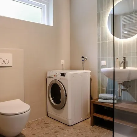 Charmante Woning Met Grote Prive Tuin 6p - Vp116 Дом отдыха *