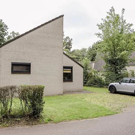 Charmante Woning Met Grote Prive Tuin 6p - Vp116 *